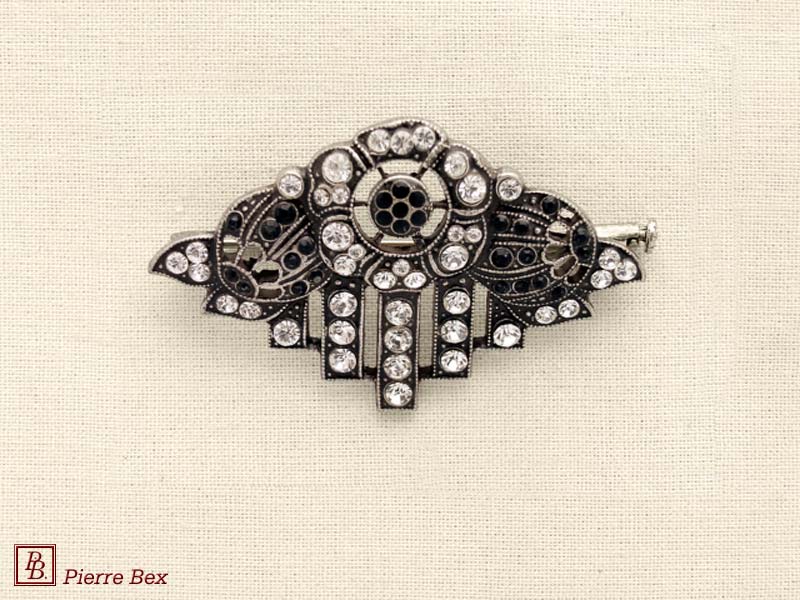 Pierre-Bex Art-Deco brooch with rhinestones 45526-04