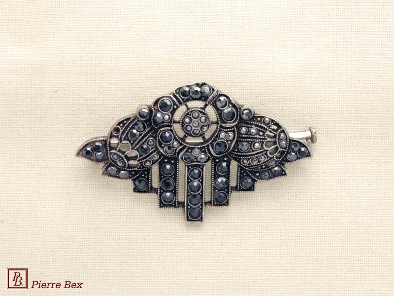 Pierre-Bex Art-Deco brooch with rhinestones 45526-04A